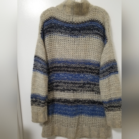Bcbgmaxazria Cerulean Mock Neck Slouchy Sweater Mohair Wool Tunic Size Small - Picture 9 of 12